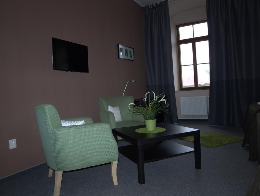 Hotel U Lva Bilina Екстер'єр фото
