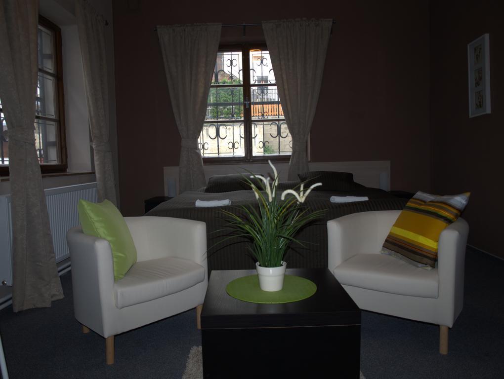 Hotel U Lva Bilina Номер фото